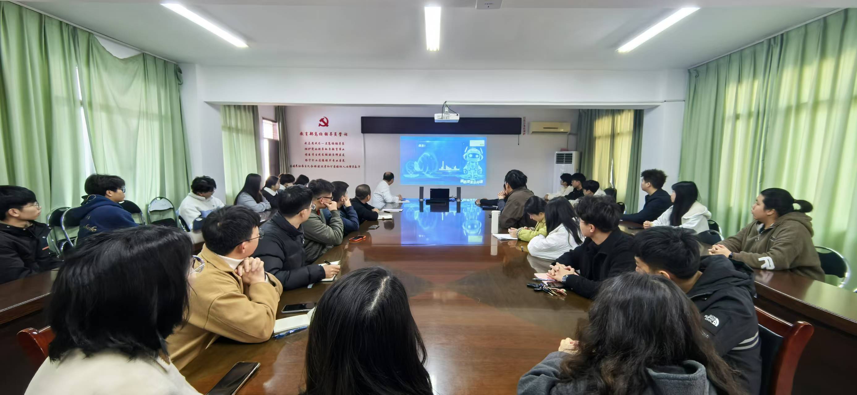 微信图片_20250417205606.jpg